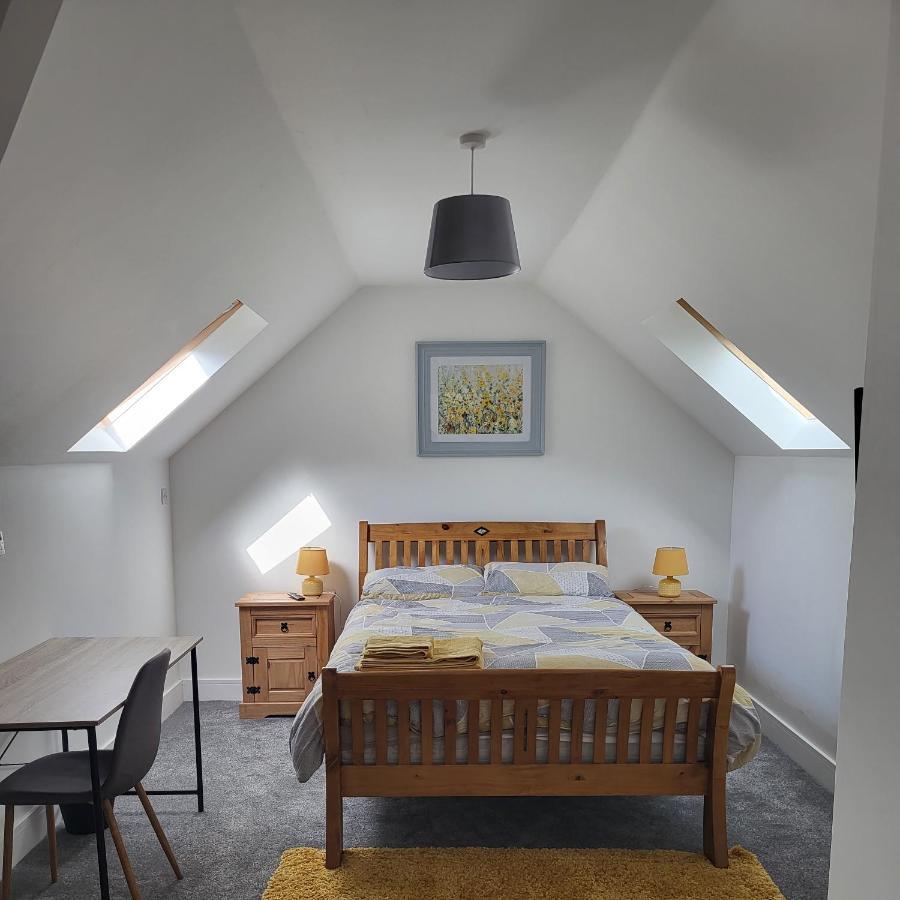 Greenway Guesthouse มัลลิงการ์ ภายนอก รูปภาพ